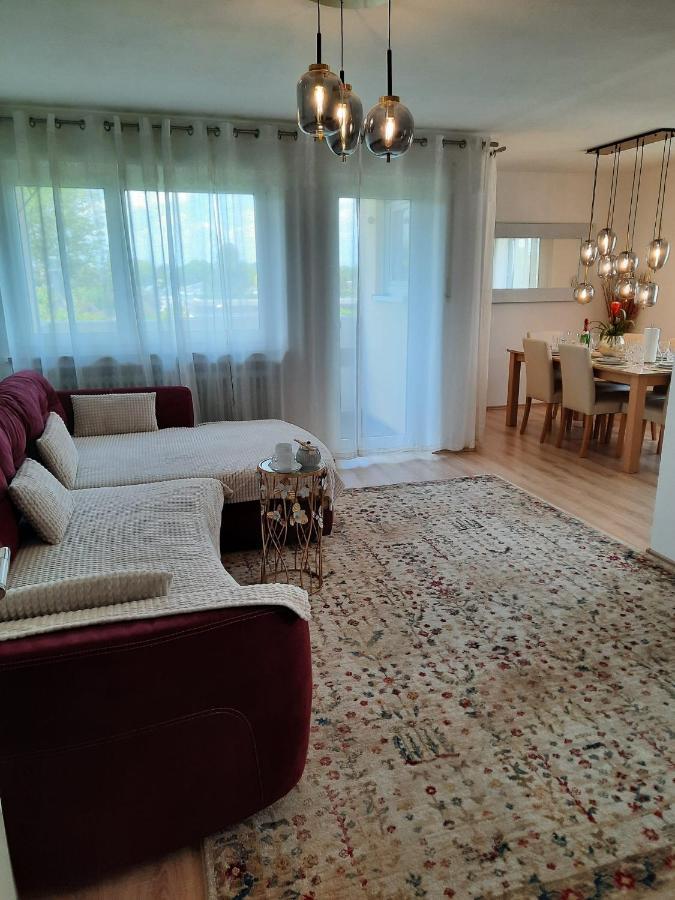 Moderne 3Zimmer Wohnung, In Koenigsbrunn Bei Augsburg Dış mekan fotoğraf